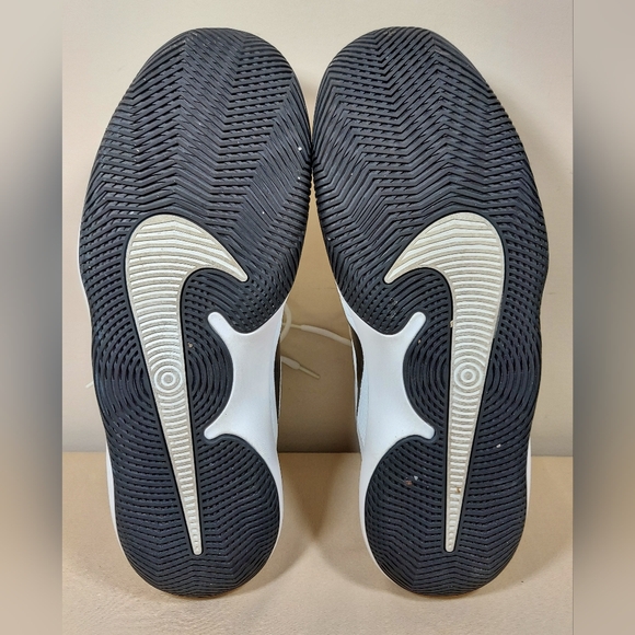 Nike Precision Sneakers - Picture 7 of 7